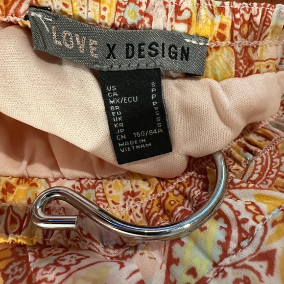 By Design France Long Sleeve Chiffon Maxi Dress in Cream Multi Paisley - Picture 9 of 11